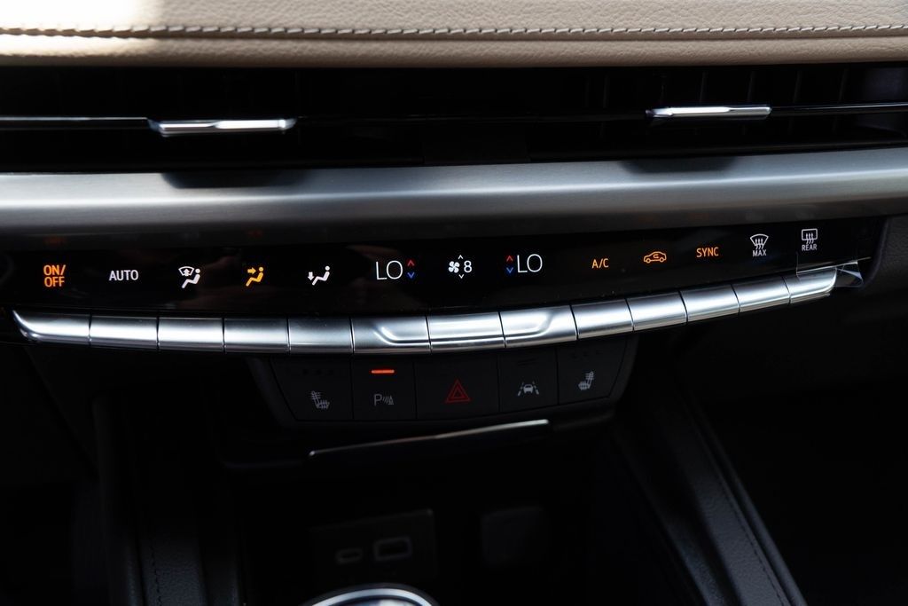 Used Car 2024 Cadillac Xt4  Luxury For Sale Under $35,000 In Austin, Texas