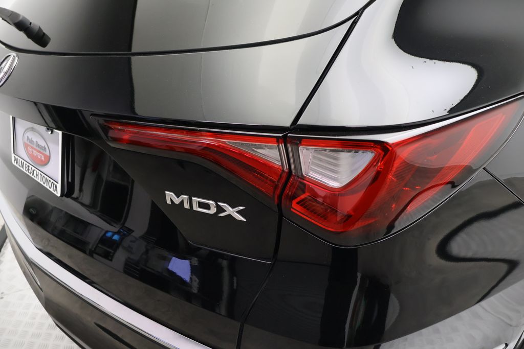 Thumbnail: 2023 Acura MDX - 9