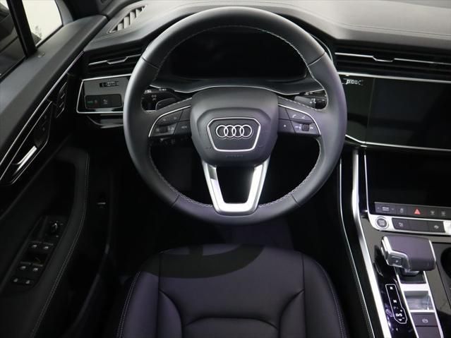 Thumbnail: 2026 Audi Q7 - 11