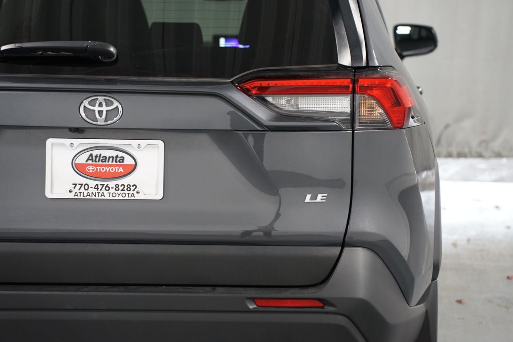 Thumbnail: 2024 Toyota RAV4 - 10