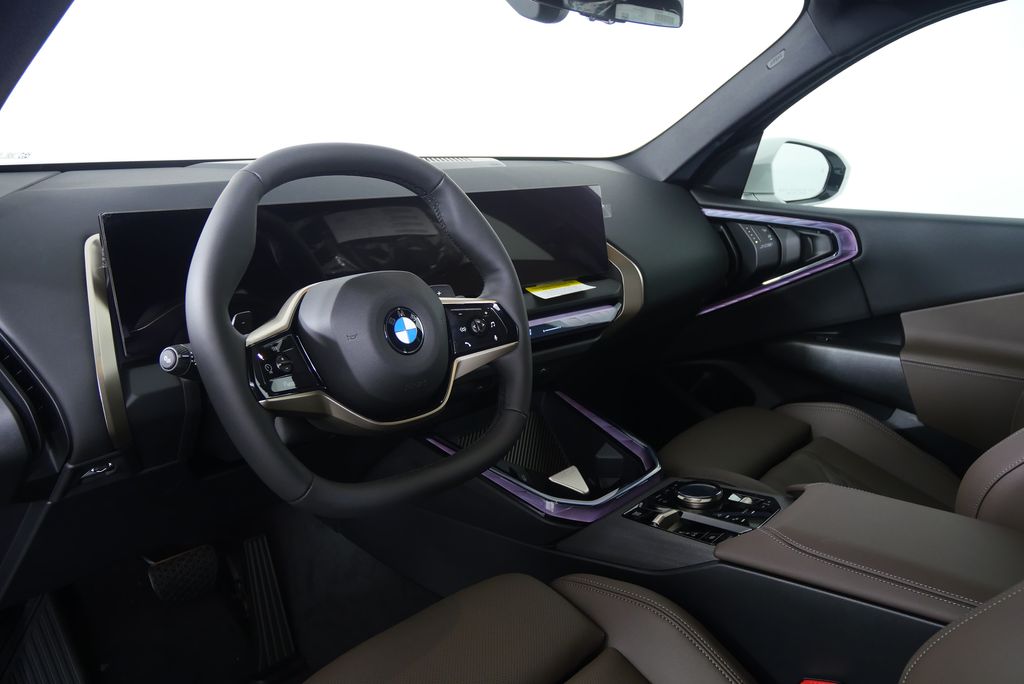 Thumbnail: 2025 BMW X3 - 12