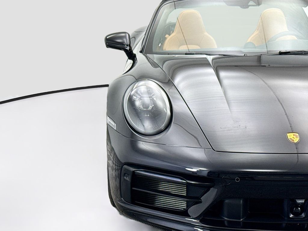 Thumbnail: 2024 Porsche 911 - 12