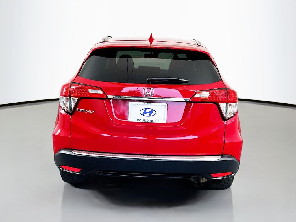 View vehicle photo 6