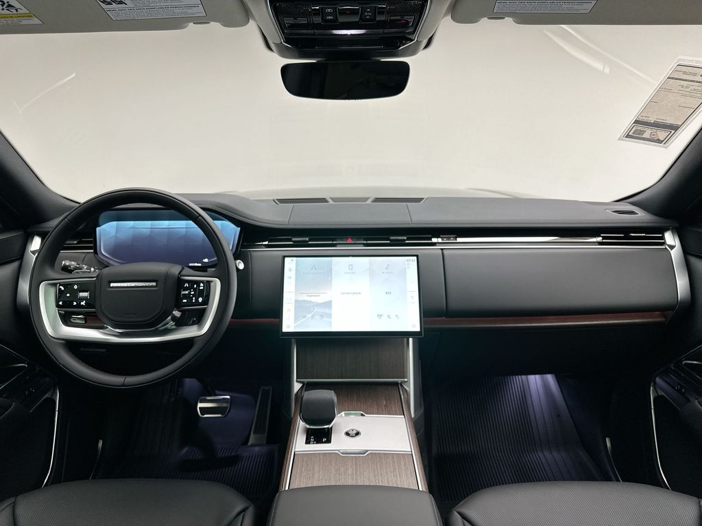 Thumbnail: 2026 Land Rover Range Rover - 8