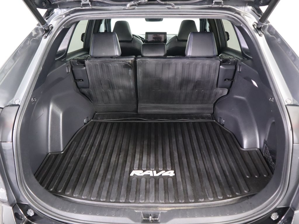 Thumbnail: 2023 Toyota RAV4 - 28