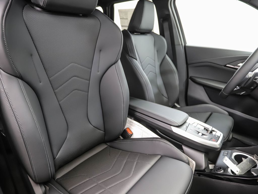 Thumbnail: 2026 BMW X1 - 32