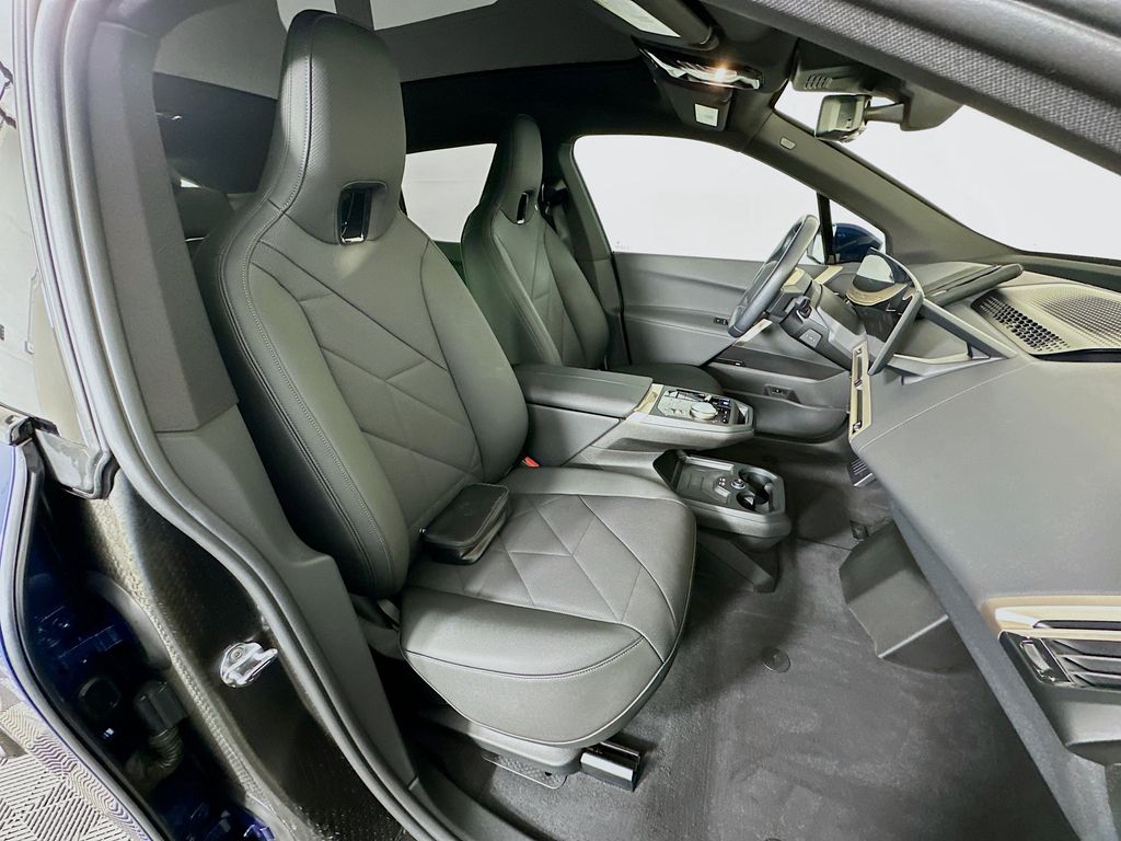 Thumbnail: 2024 BMW iX - 28
