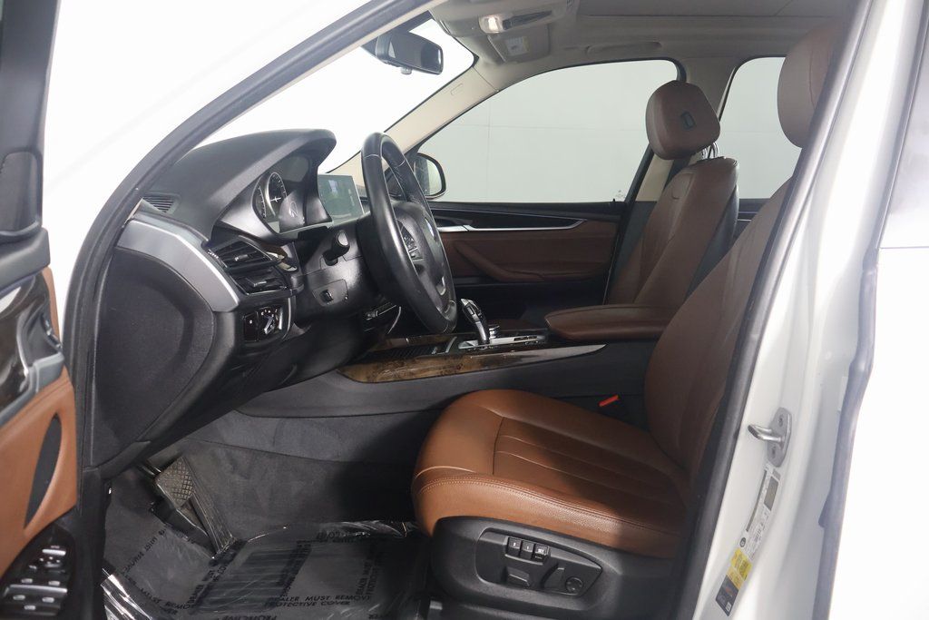 2016 BMW X5 xDrive40e 10