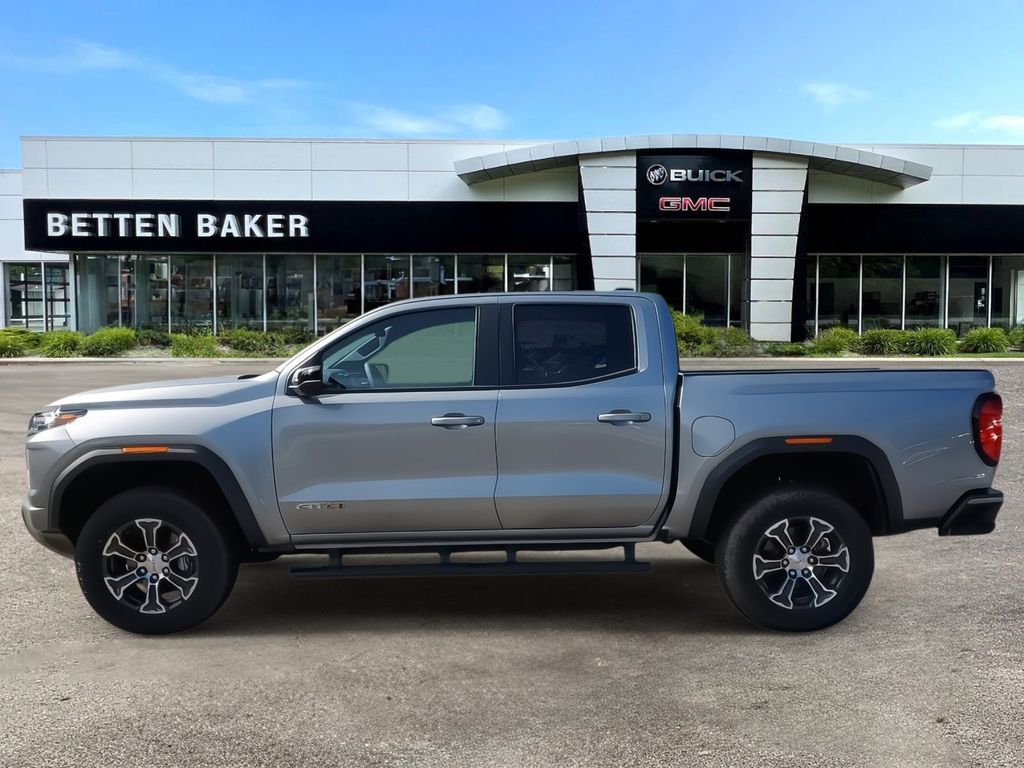 2024 GMC Canyon AT4 4