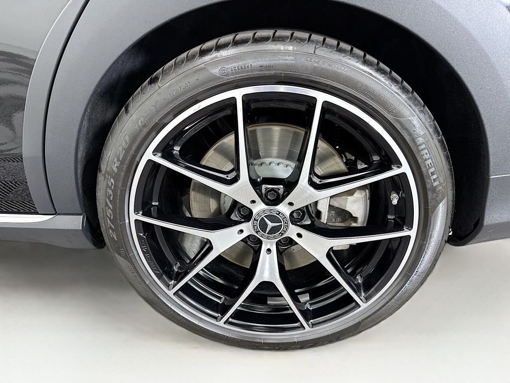 Thumbnail: 2023 Mercedes-Benz E-Class - 32