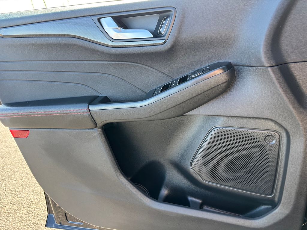 Used Car 2025 Ford Escape  St-line For Sale Under $25,000 In Austin, Texas