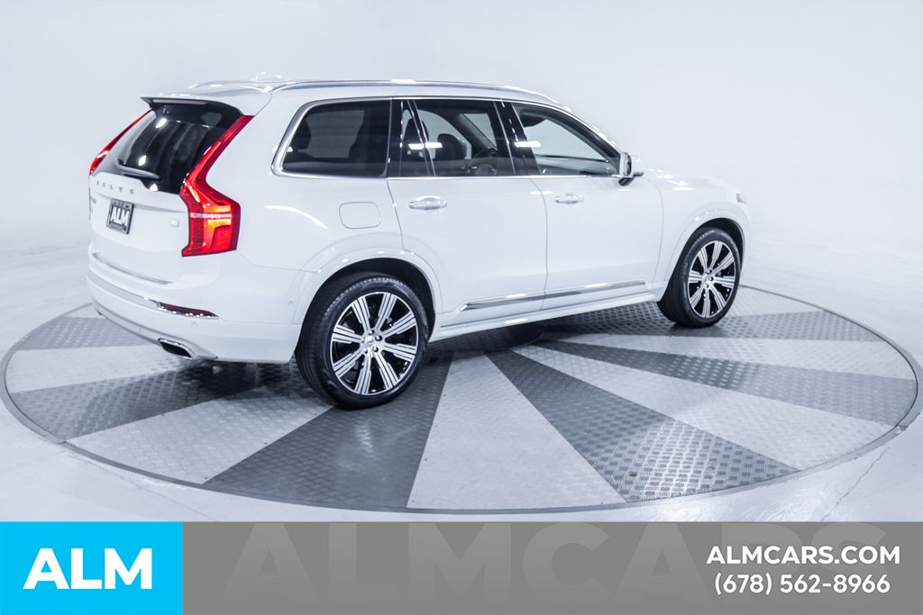 Used 2021 White Volvo T8 Inscription 6 Passenger image 10
