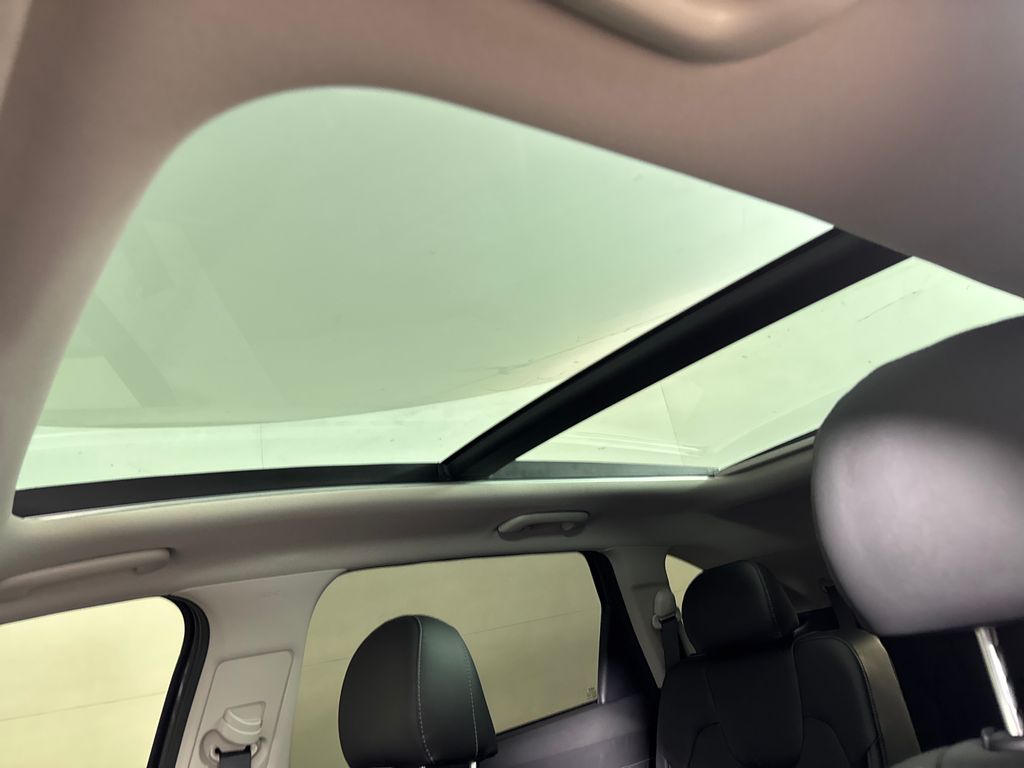 Certified Used 2022 Gray Kia SX image 11