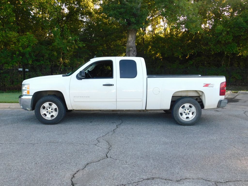 Thumbnail: 2013 Chevrolet Silverado 1500 - 2