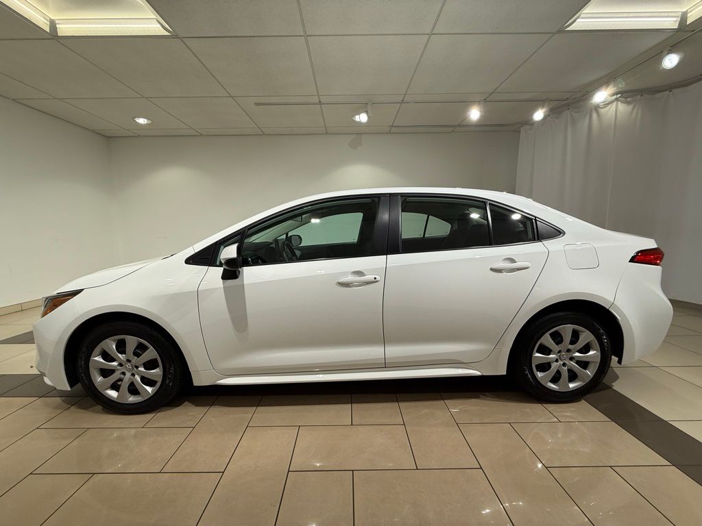 Thumbnail: 2024 Toyota Corolla - 2