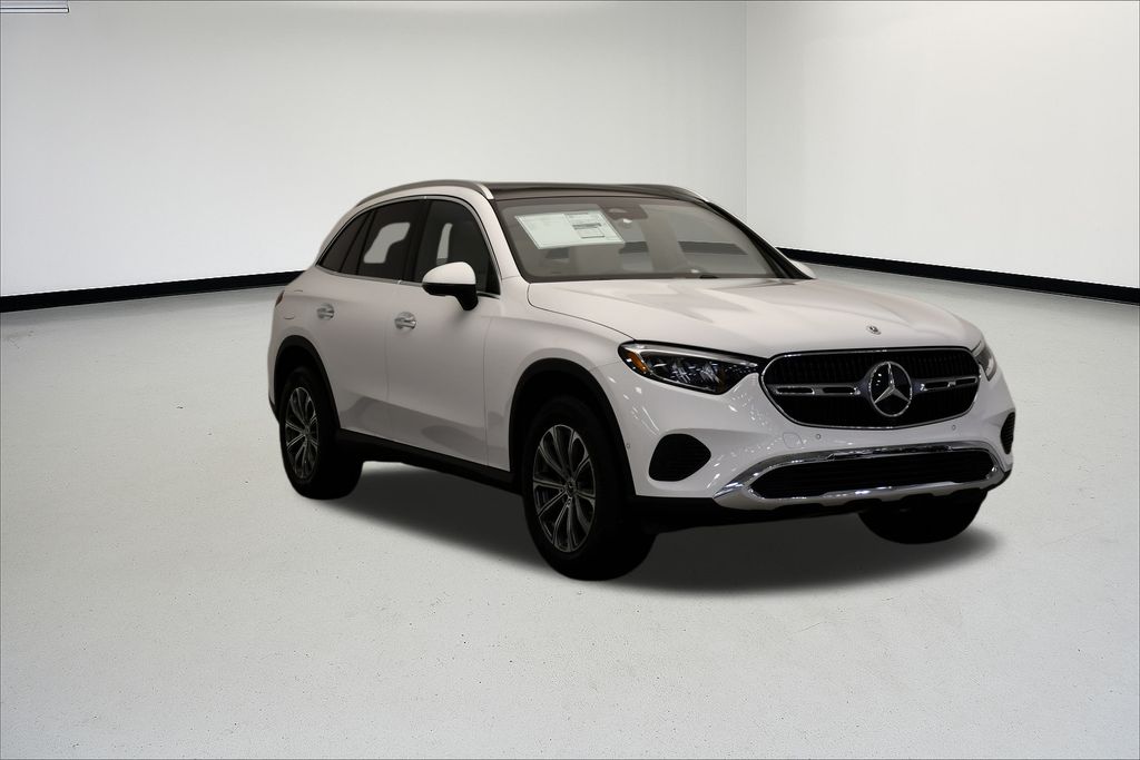Thumbnail: 2026 Mercedes-Benz GLC - 7