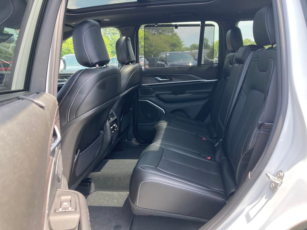 New 2024 White Jeep 4xe image 20