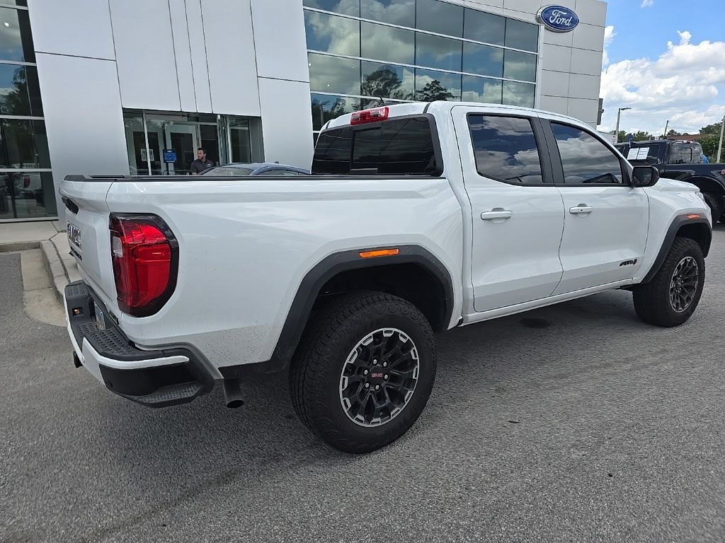 2026 GMC Canyon AT4, 4WD