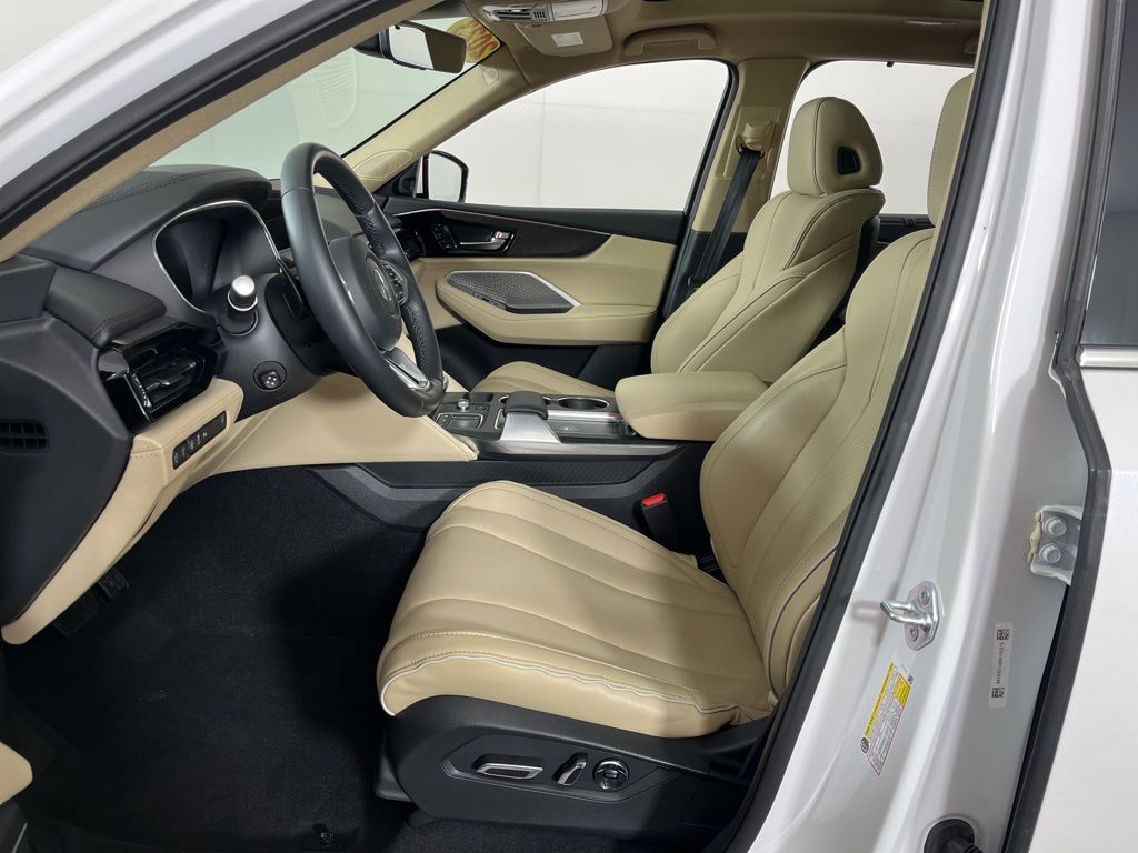 Thumbnail: 2023 Acura MDX - 24