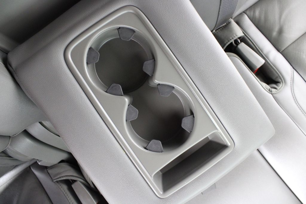 Used 2015 Chevrolet Suburban for sale in 