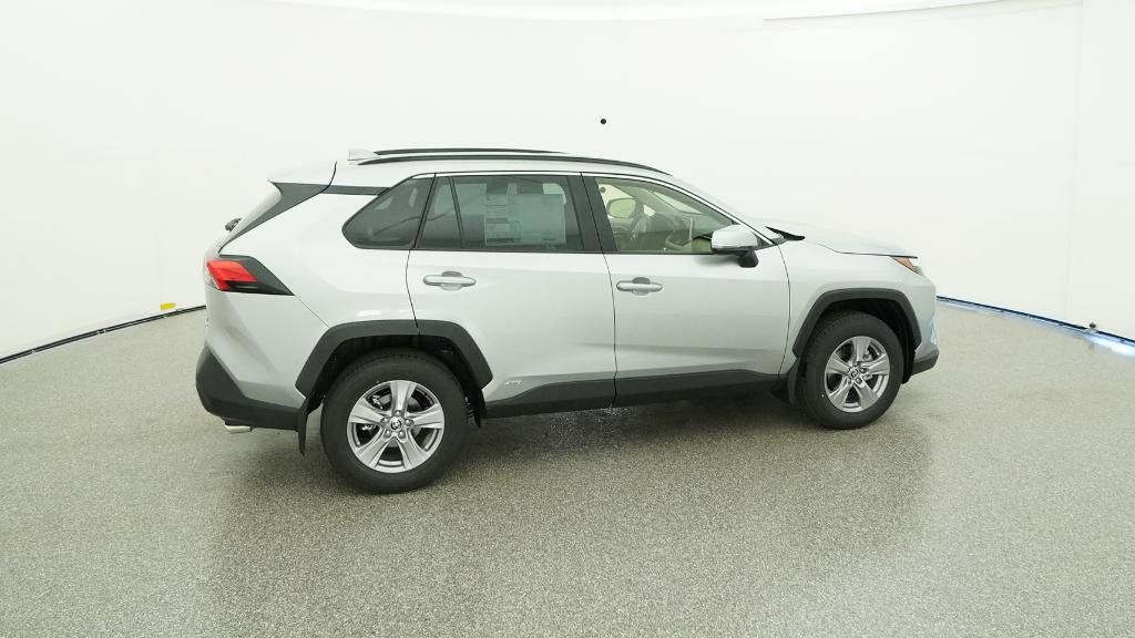 Thumbnail: 2025 Toyota RAV4 - 7