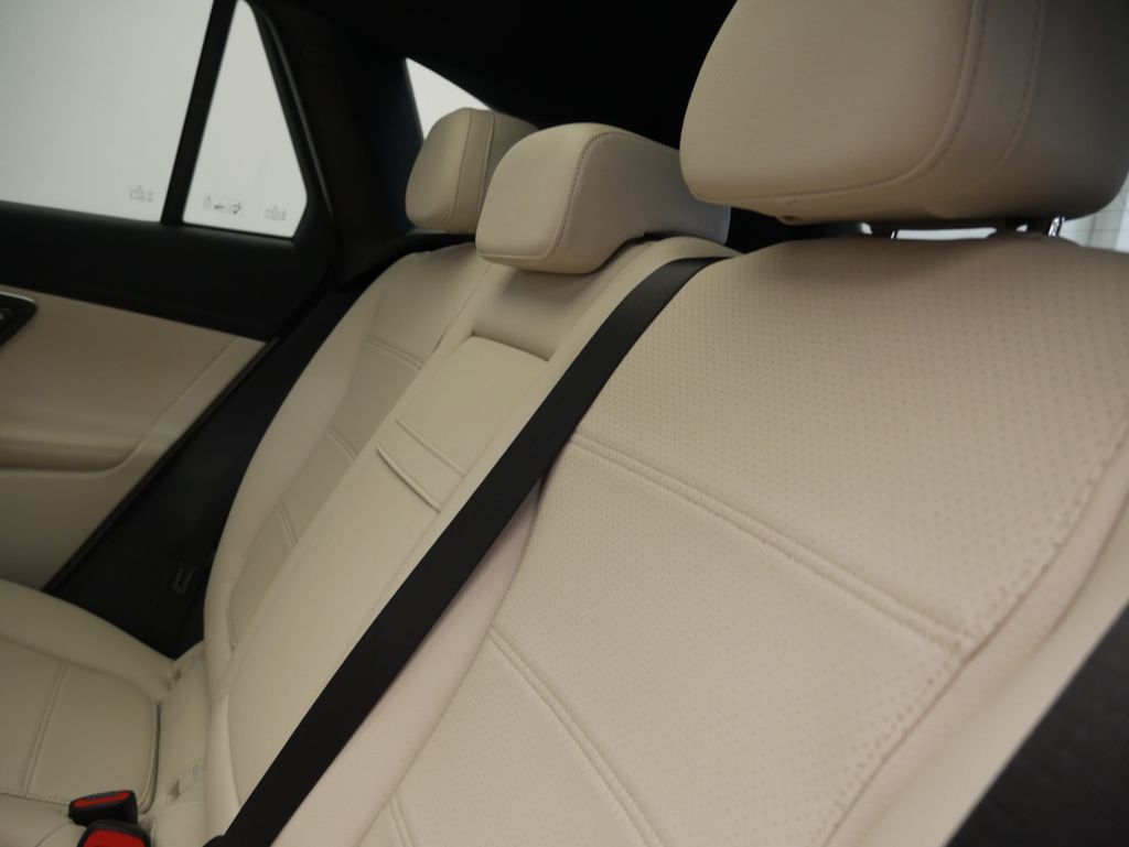 Thumbnail: 2023 Mercedes-Benz GLC - 24