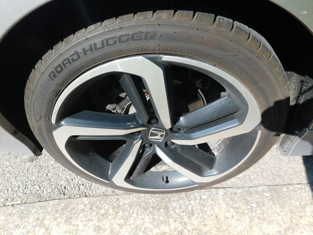 Thumbnail: 2019 Honda Accord - 6