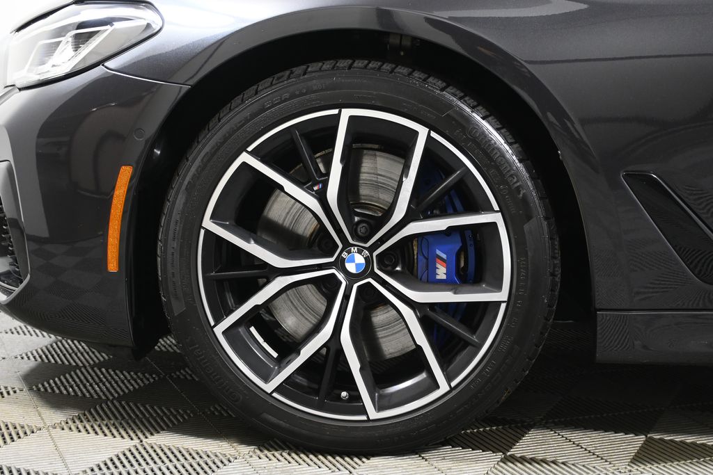 Thumbnail: 2022 BMW 5 Series - 12