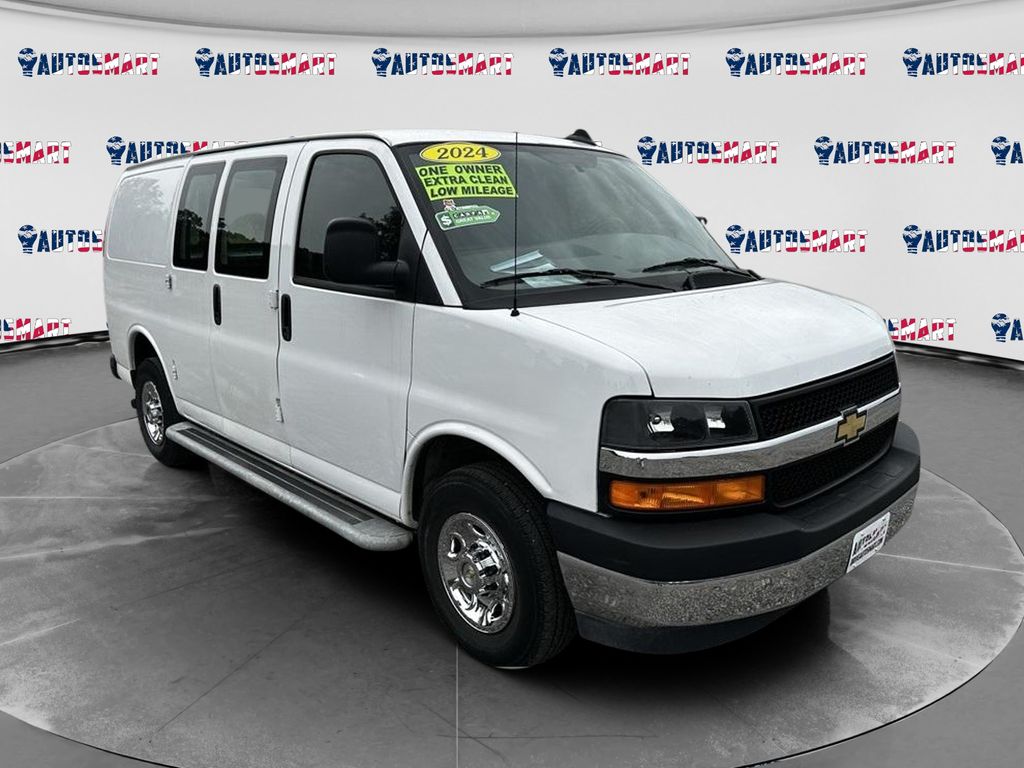 2024 Chevrolet Express 2500