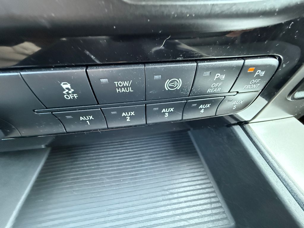 Used 2018 White Ram Laramie image 65