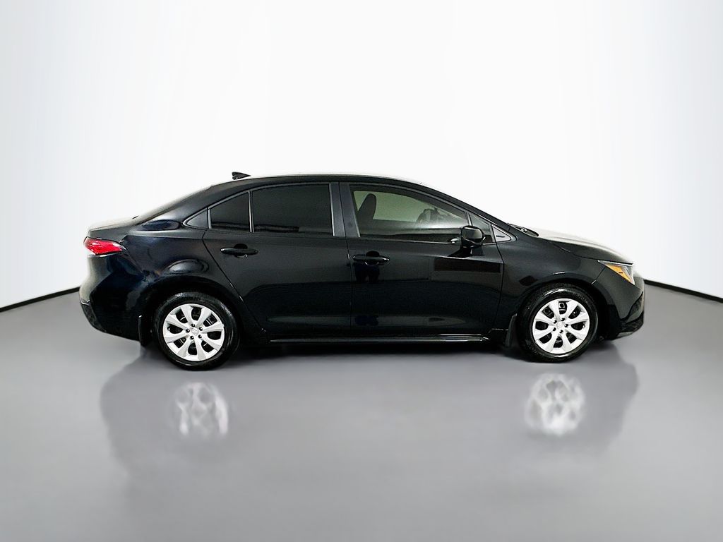 Thumbnail: 2025 Toyota Corolla - 4