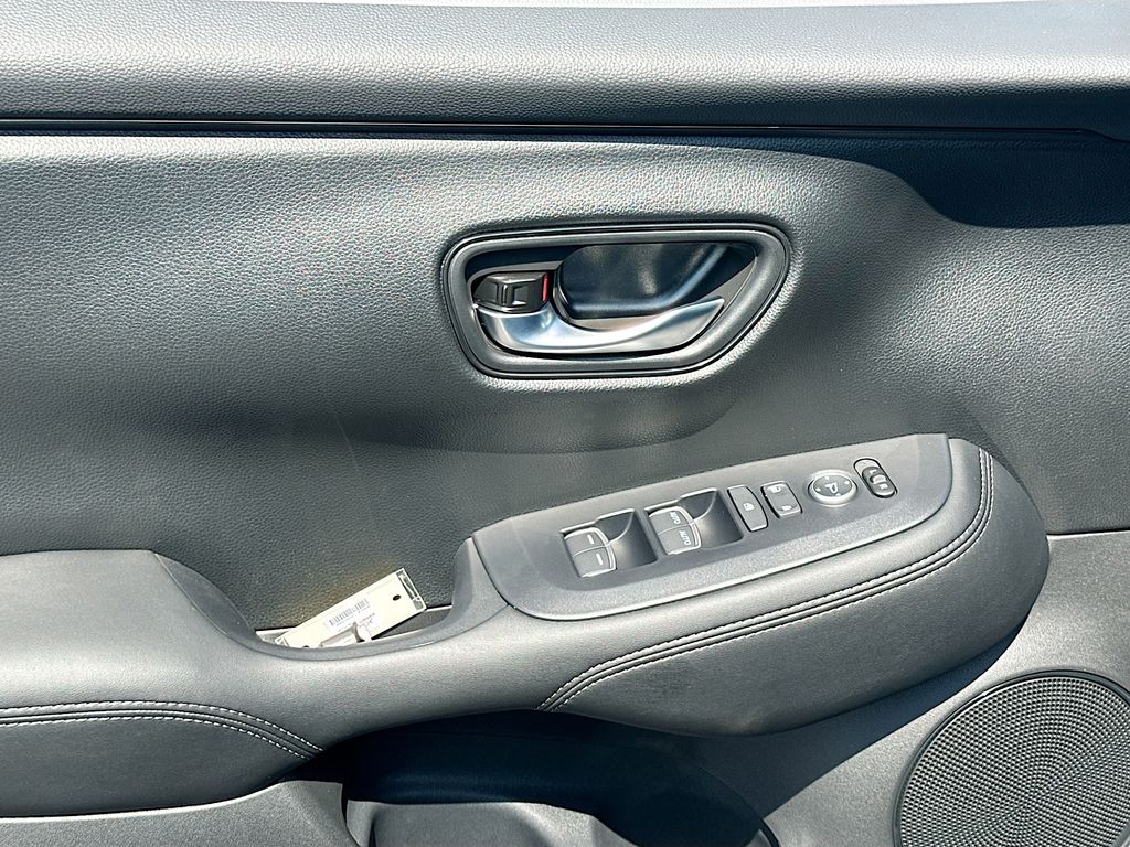 Thumbnail: 2026 Honda HR-V - 18