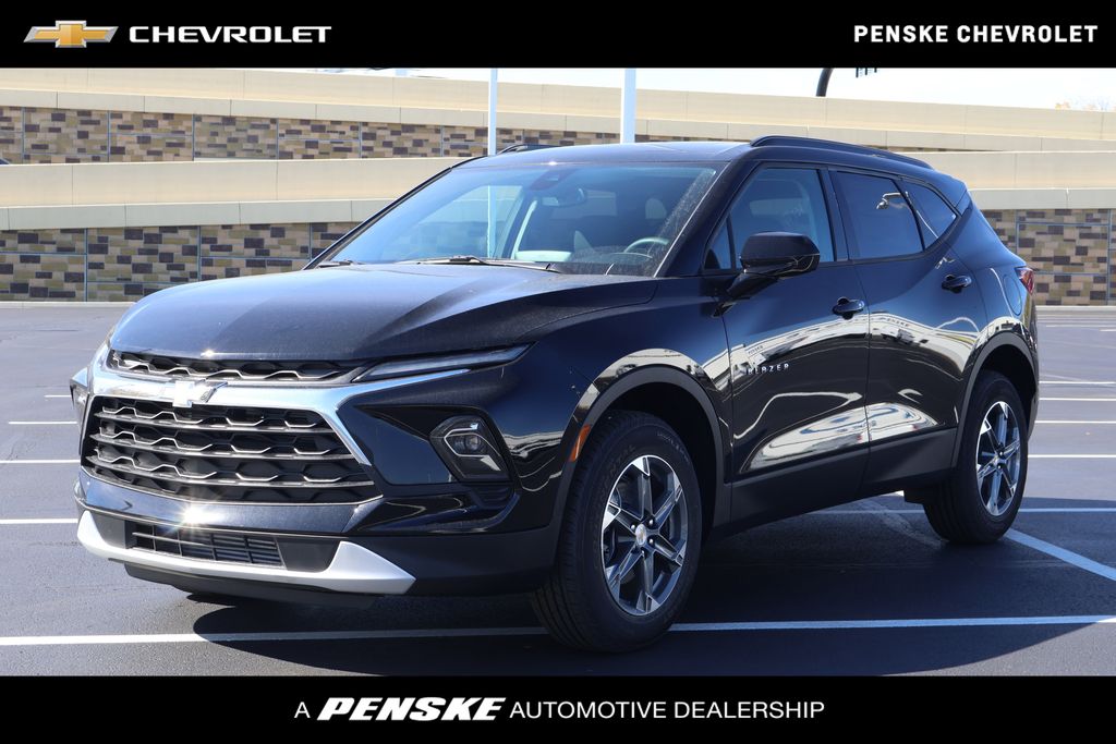 Thumbnail: 2025 Chevrolet Blazer - 1