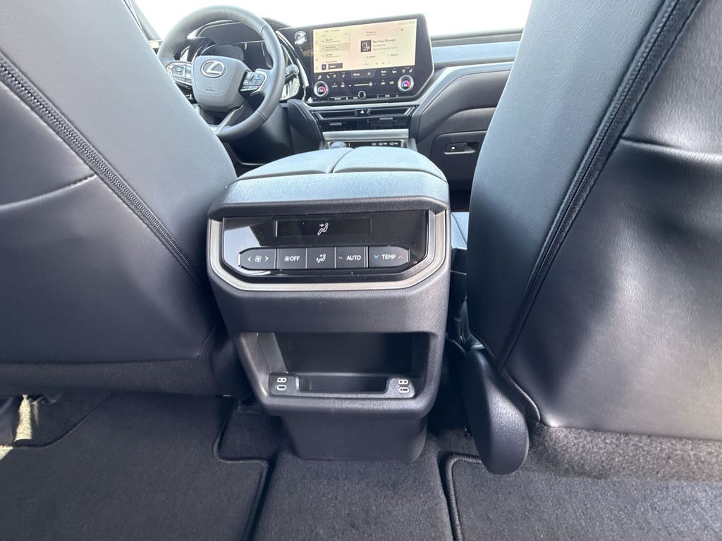 Thumbnail: 2026 Lexus TX - 18