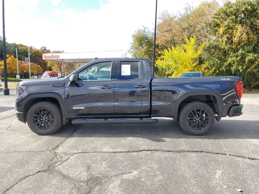 2023 GMC Sierra 1500 Elevation 4