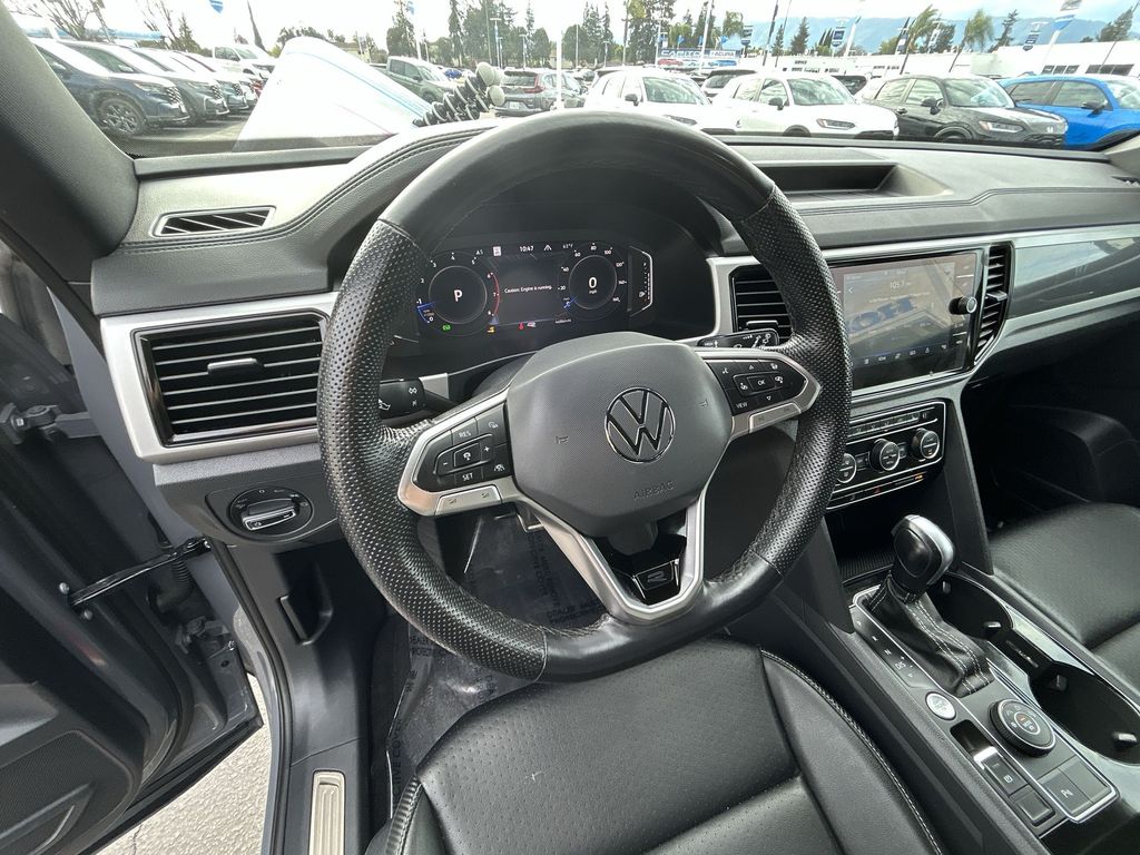 Thumbnail: 2022 Volkswagen Atlas - 14