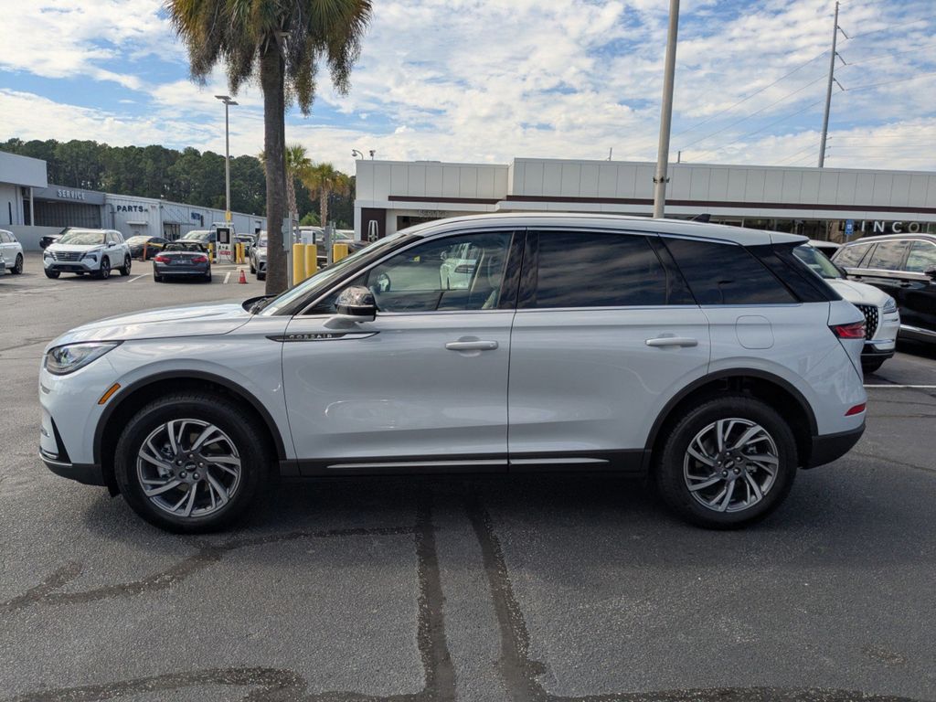 2025 Lincoln Corsair Premiere