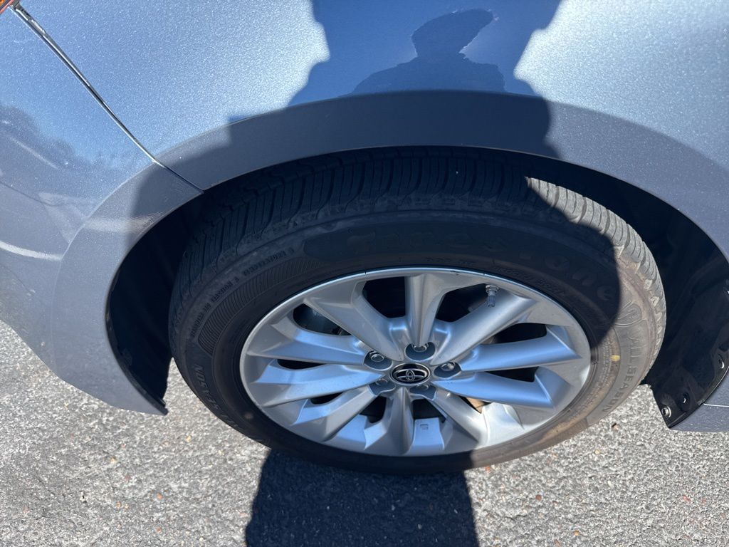 Thumbnail: 2020 Toyota Corolla - 6