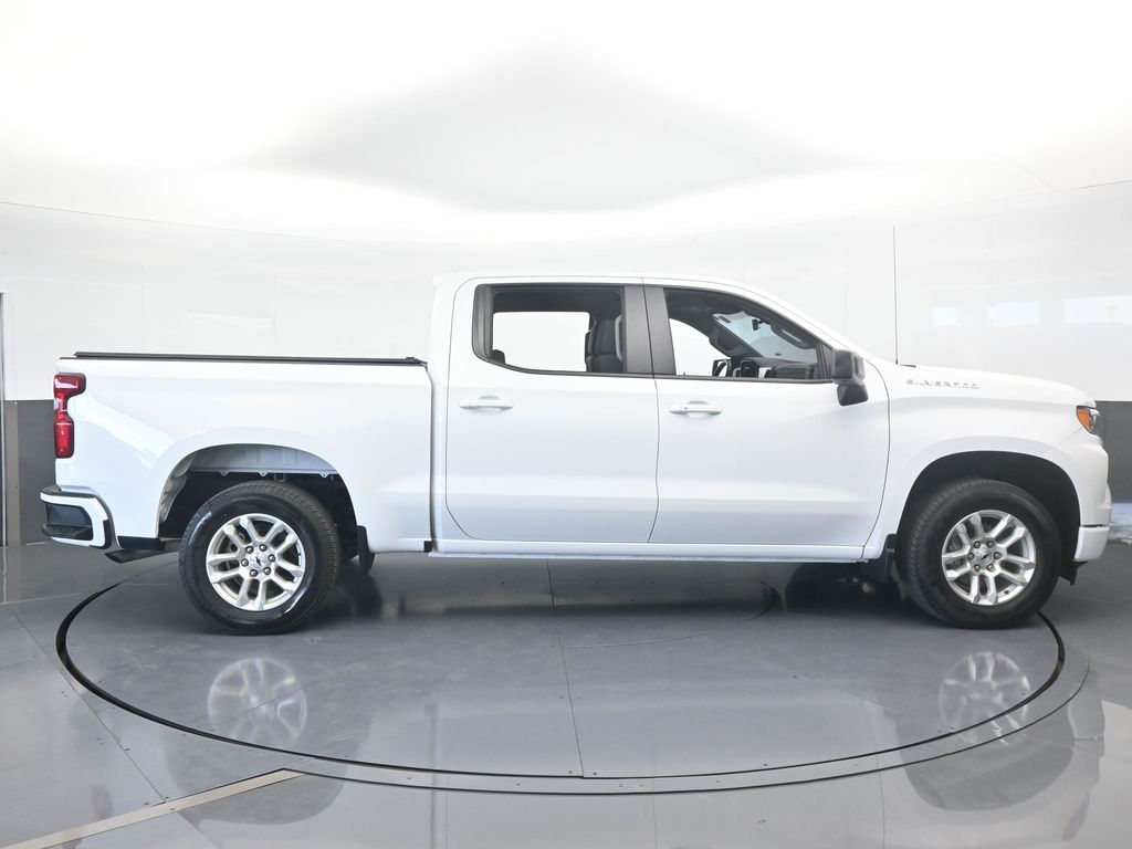 Used 2023 Summit White Chevrolet RST image 7