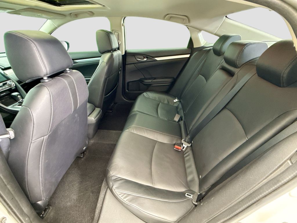 Thumbnail: 2017 Honda Civic - 19