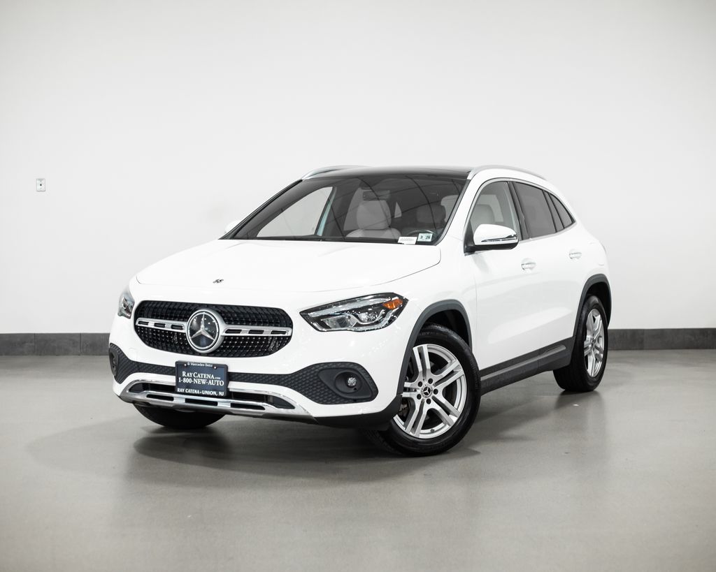 White 2023 Mercedes-Benz GLA 250 4MATIC SUV / Crossover All-Wheel Drive 8-Speed Dual Clutch