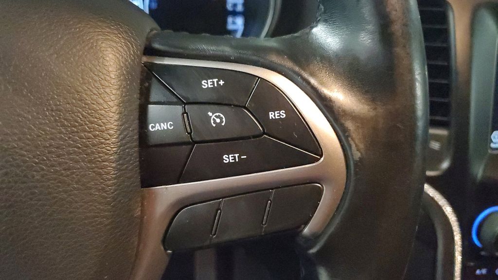 Used 2020 Jeep Grand Cherokee SUV