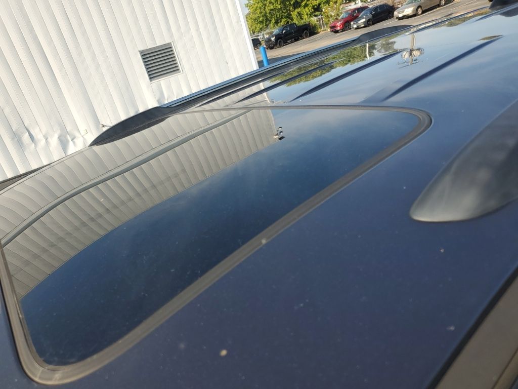 Used 2017 Gray Jeep Limited image 11