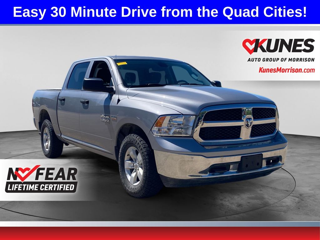2023 RAM 1500 Classic SLT Crew Cab 4WD
