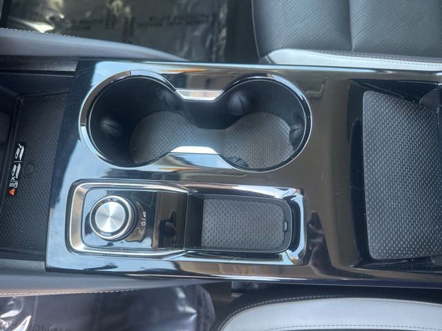 Used 2025 Buick Envision SUV