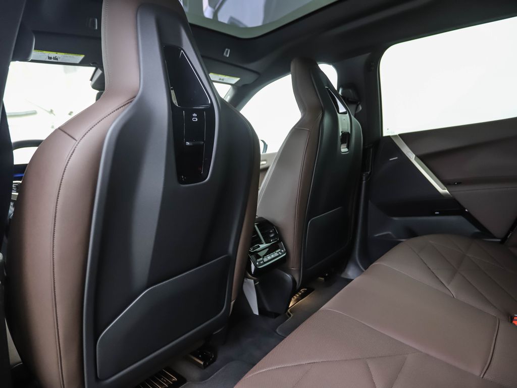 2026 BMW iX  20