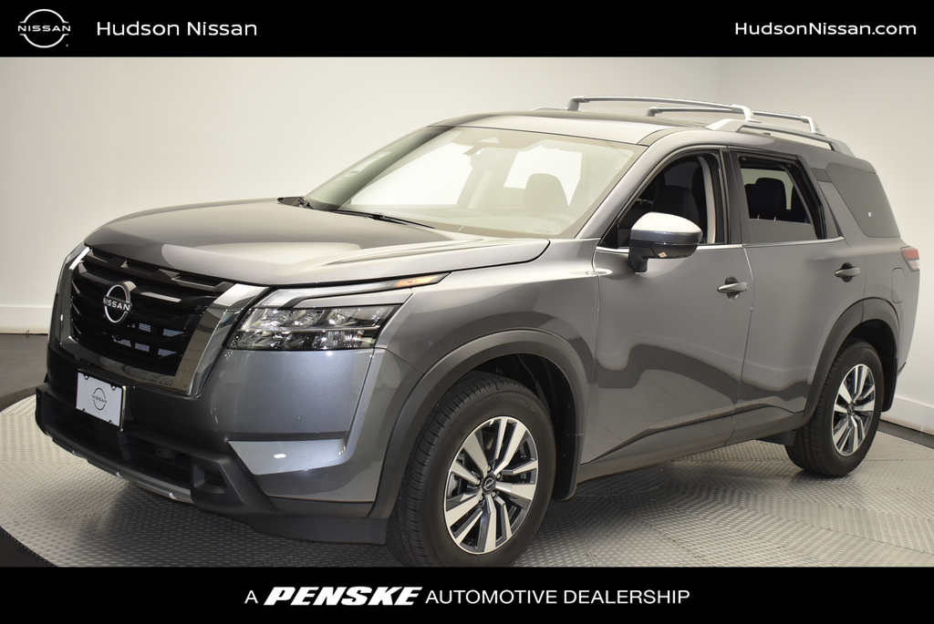 2024 Nissan Pathfinder SL -
                Jersey City, NJ