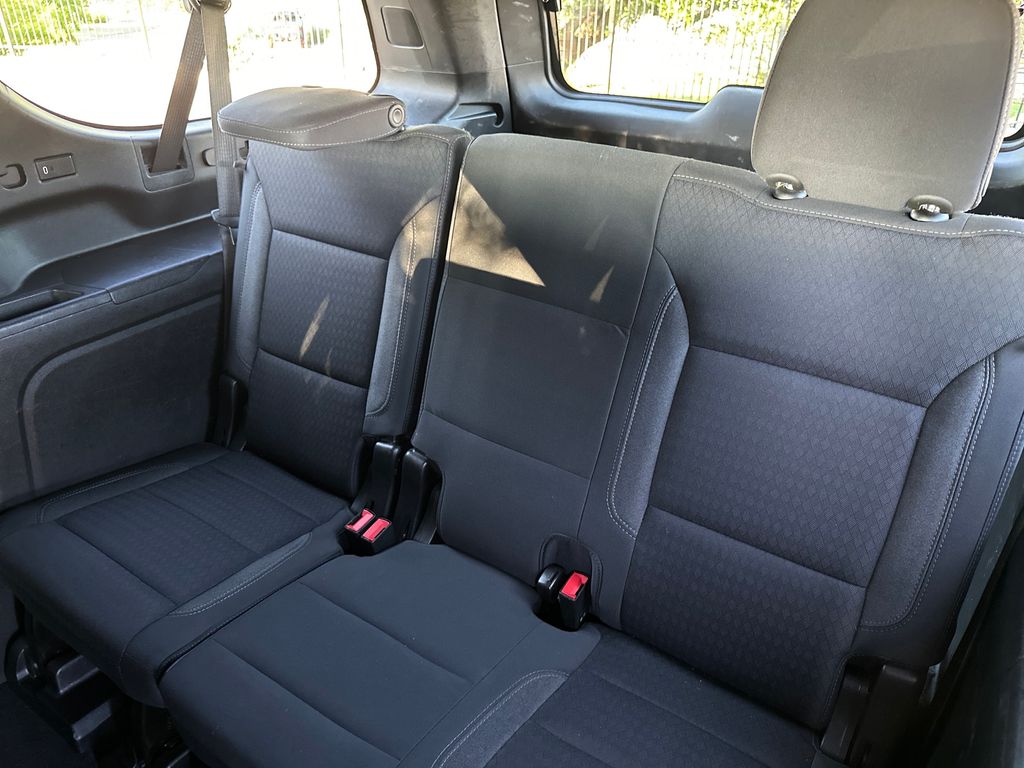 Used Car 2023 Gmc Yukon Xl  Sle For Sale Under $50,000 In Austin, Texas