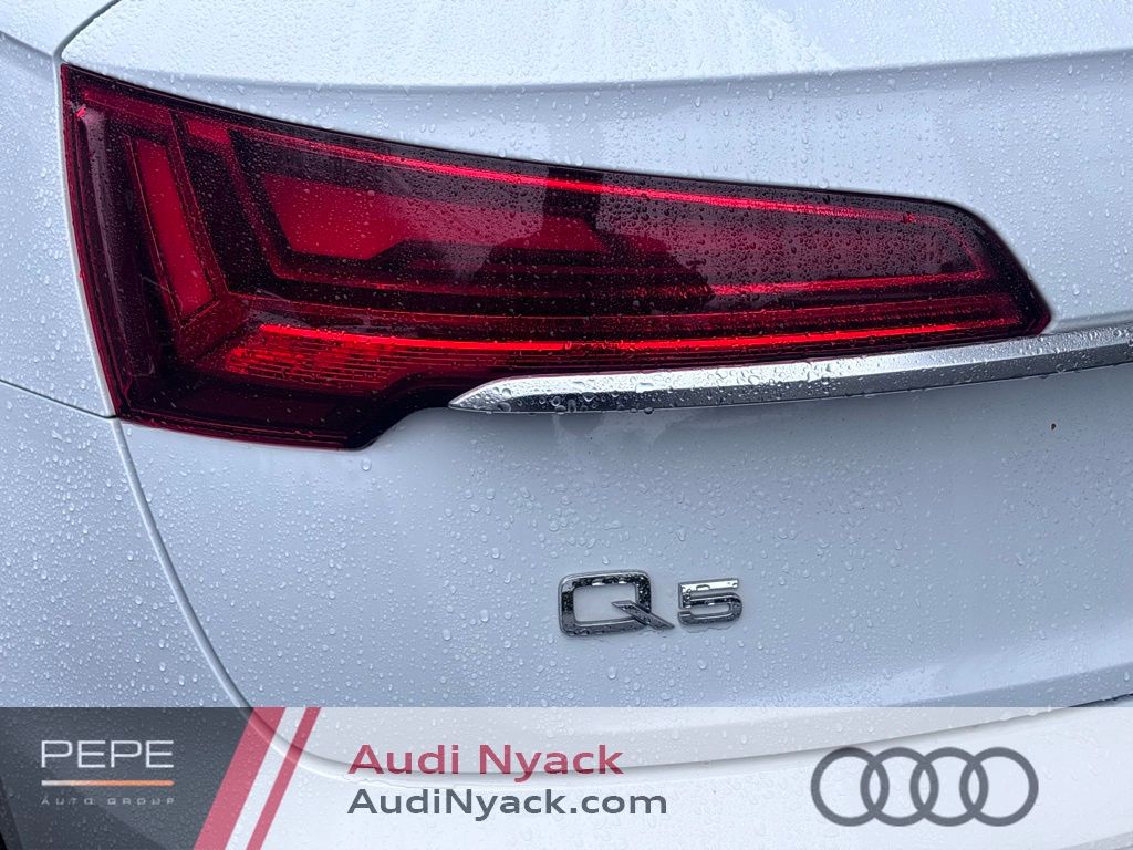 Used 2023 White Audi S line Premium image 7