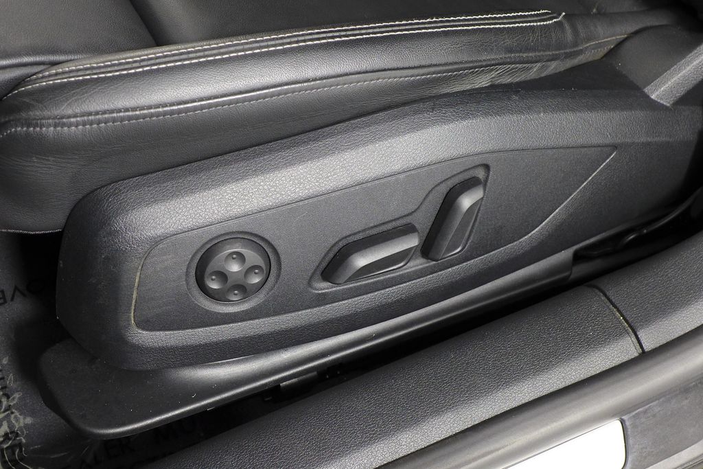 Thumbnail: 2023 Audi A5 - 23